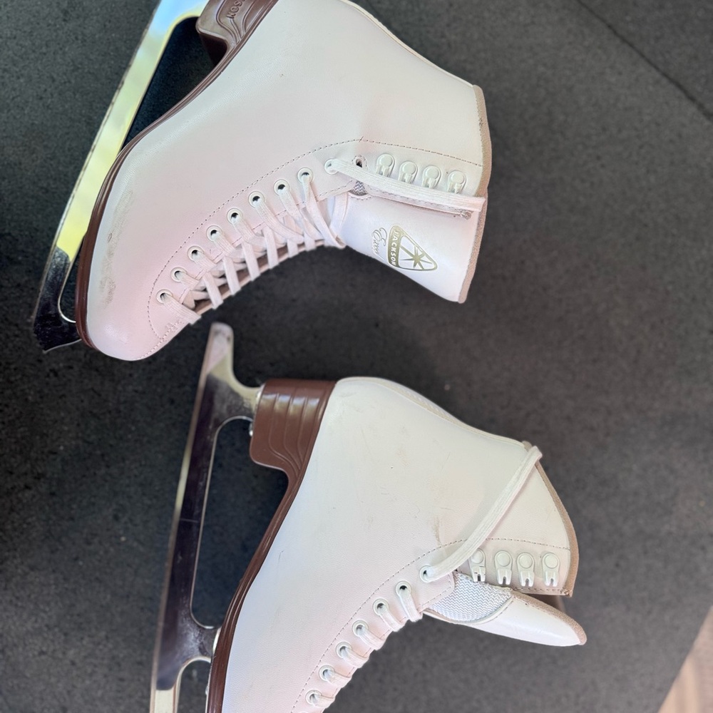 Jackson Ultimate Excel JS1290 Women’s size 7.5 Ice Skates